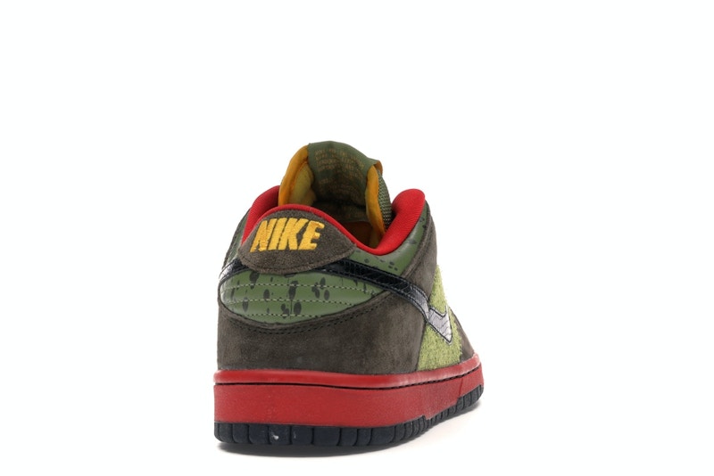 Nike SB Dunk Low Asparagus