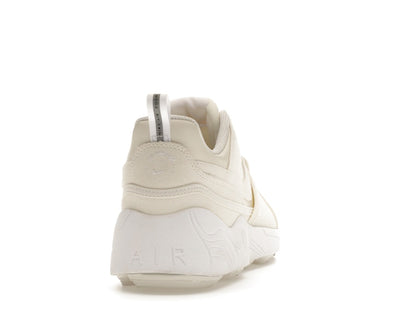 Nike Zoom Field Jaxx SP Travis Scott Sail
