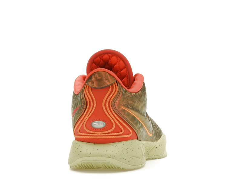 Nike LeBron 21 Queen Conch