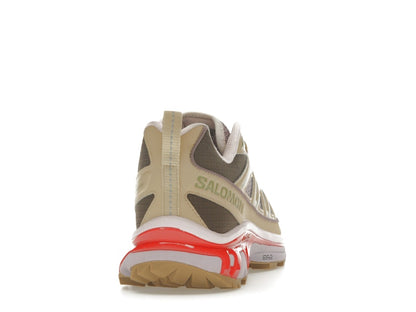 Salomon XT-6 Expanse size? Exclusive Annecy Hotel