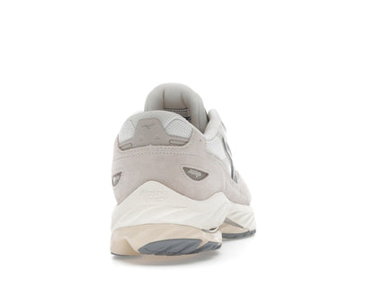 Mizuno Wave Rider Beta White Sand