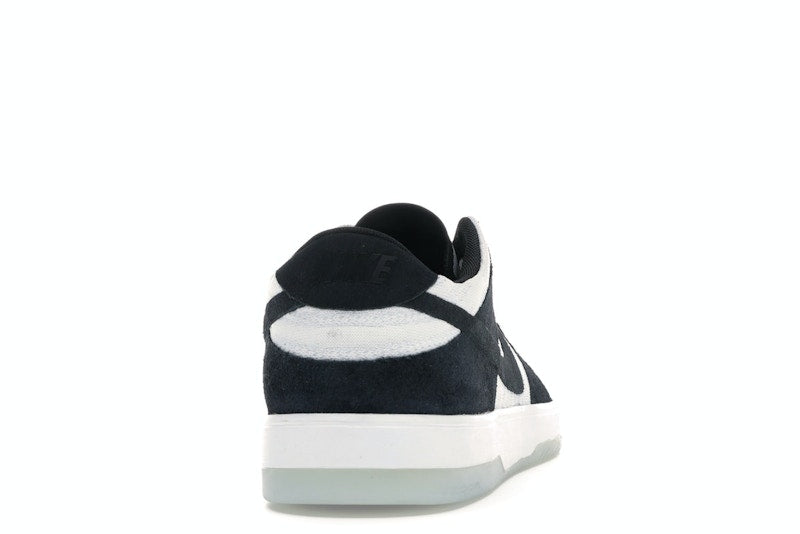 Nike SB Dunk Low Elite Oski