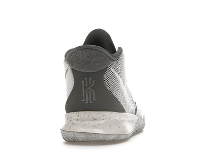 Nike Kyrie 7 SE Chip (GS)