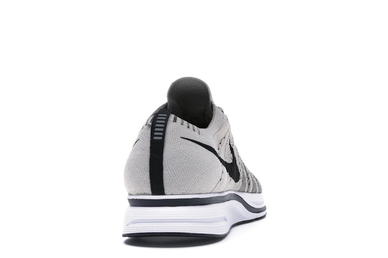 Nike Flyknit Trainer Pale Grey