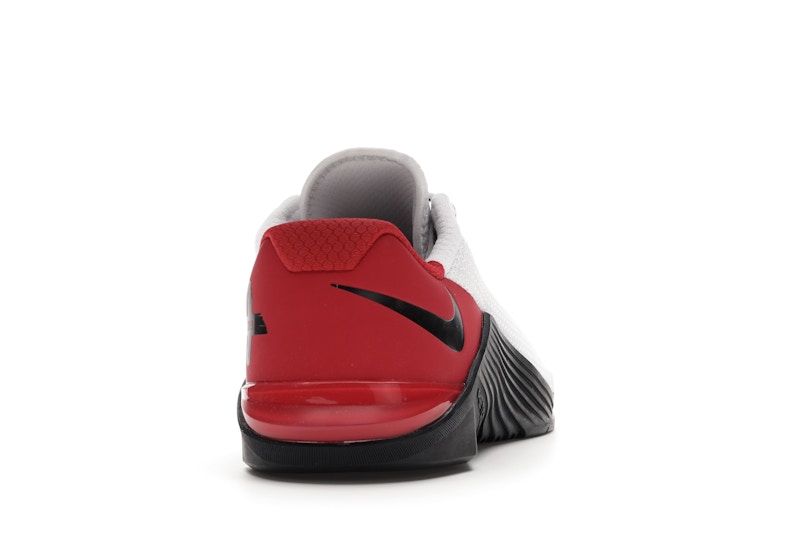 Nike Metcon 5+ Banned