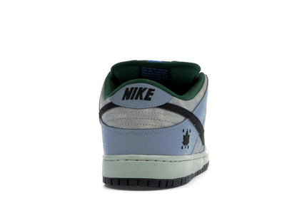 Nike SB Dunk Low Maple Leaf Central Park