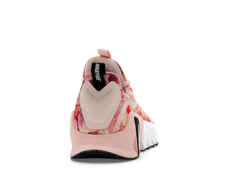 Nike Free Metcon 6 AMP Washed Coral Black Sail (Women's)