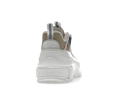 Burberry Arthur Vintage Check White