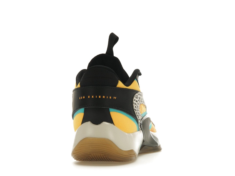Jordan Luka 2 The Pitch