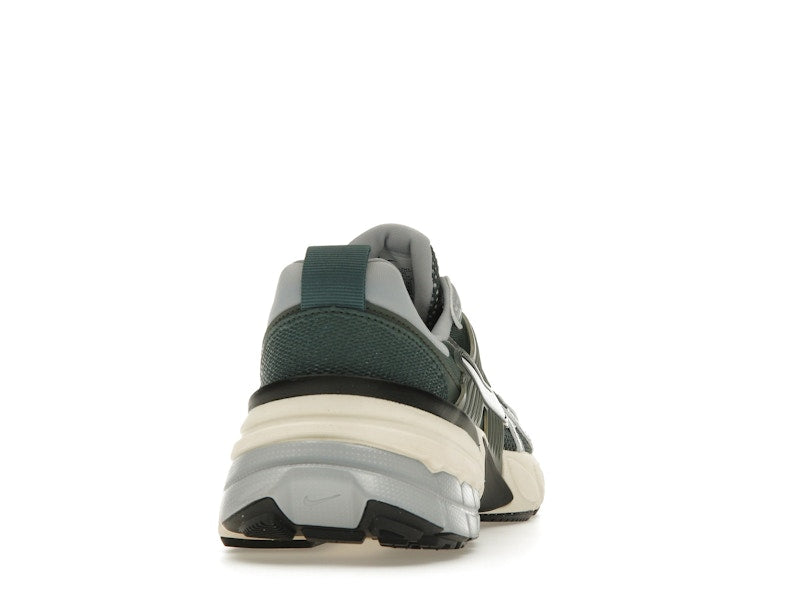 Nike V2K Run Vintage Green