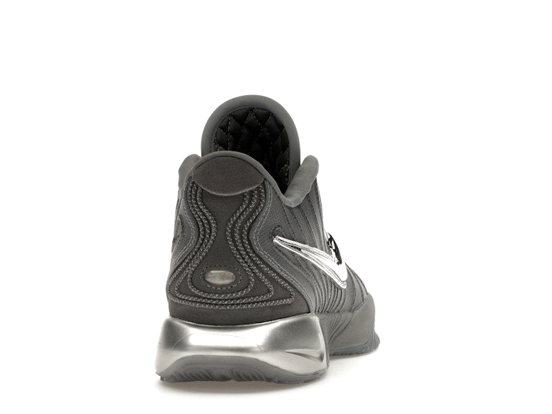 Nike LeBron 21 Resilient