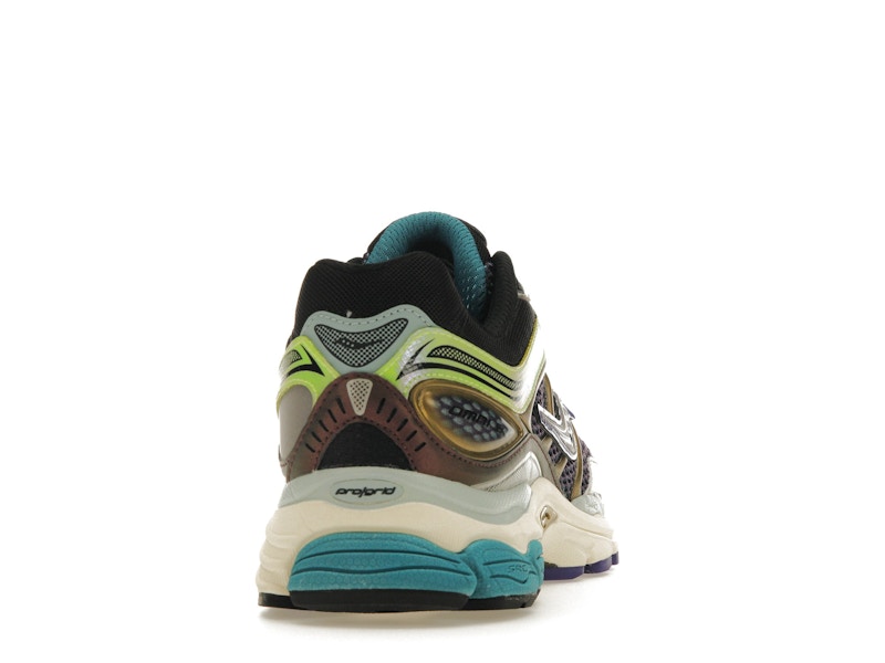 Saucony ProGrid Omni 9 Crystal Cave