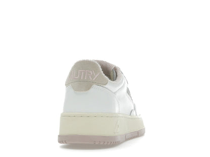 Autry Medalist Leather Low White Powder Pink (Women's)