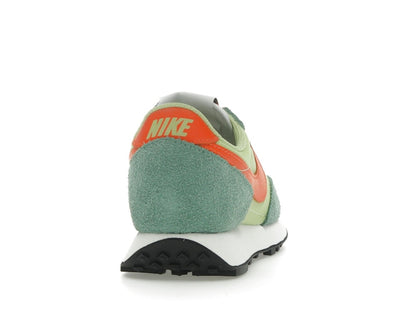Nike Daybreak Limelight Electro Orange