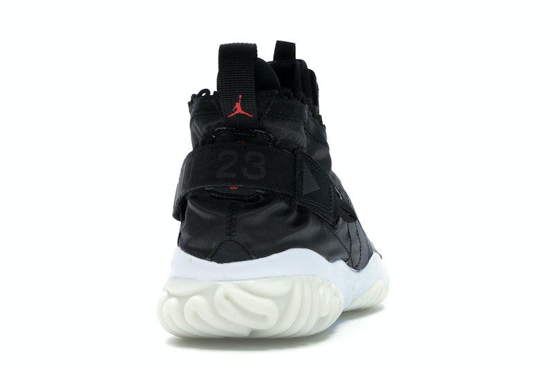 Jordan Proto React Black White