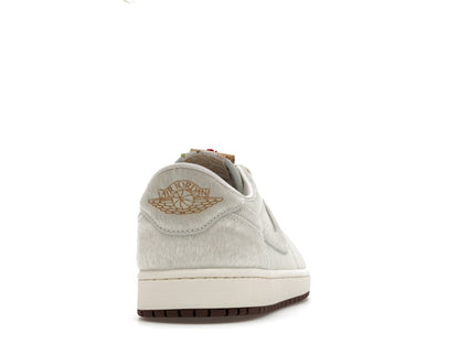 Jordan 1 Retro Low OG Football Grey Sail Light Chocolate