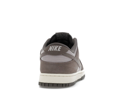 Nike Dunk Low SE Platinum Violet Cave Stone