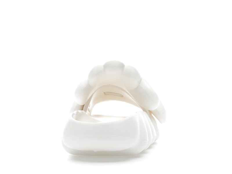 Takashi Murakami Ohana Full-Bloom Slide Star White