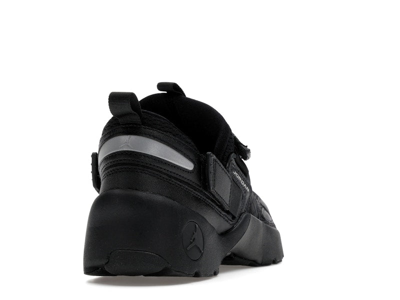Jordan Trunner LX Triple Black (Women's)