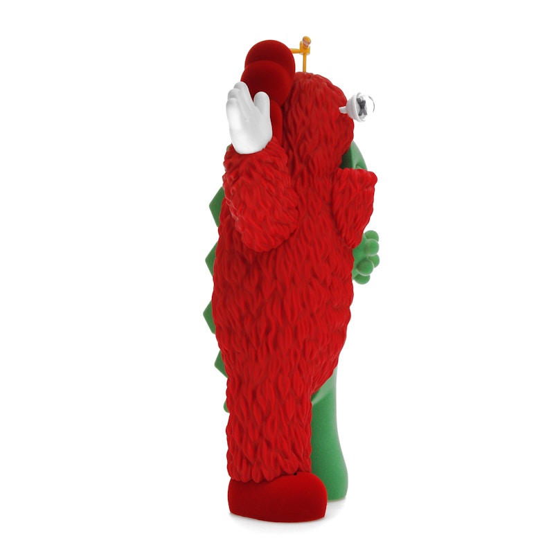 KAWS KACHAMUKKU Vinyl Figure Green/Red