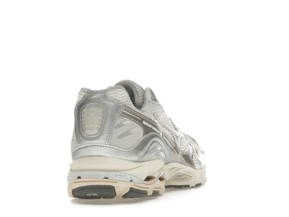 Mizuno Wave Rider 10 Metallic Snow White