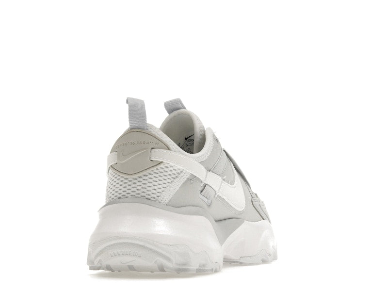 Nike TC 7900 Premium 2 Photon Dust Photon Dust Grey Fog White (Women's)