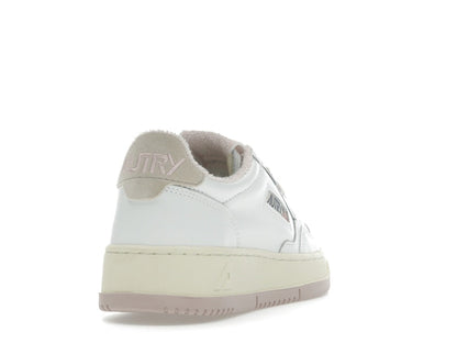 Autry Medalist Leather Low White Powder Pink (Women's)