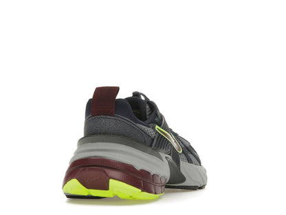 Nike V2K Run Luminous (Women's)