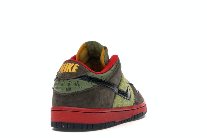 Nike SB Dunk Low Asparagus
