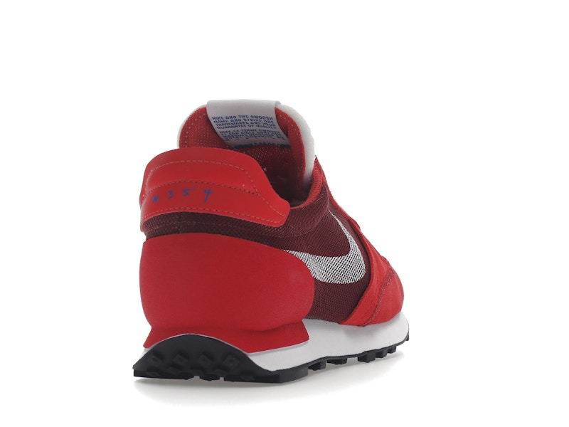 Nike Daybreak Type Team Red