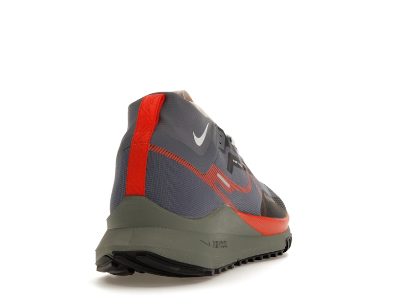 Nike React Pegasus Trail 4 Gore-Tex Light Carbon Cosmic Clay