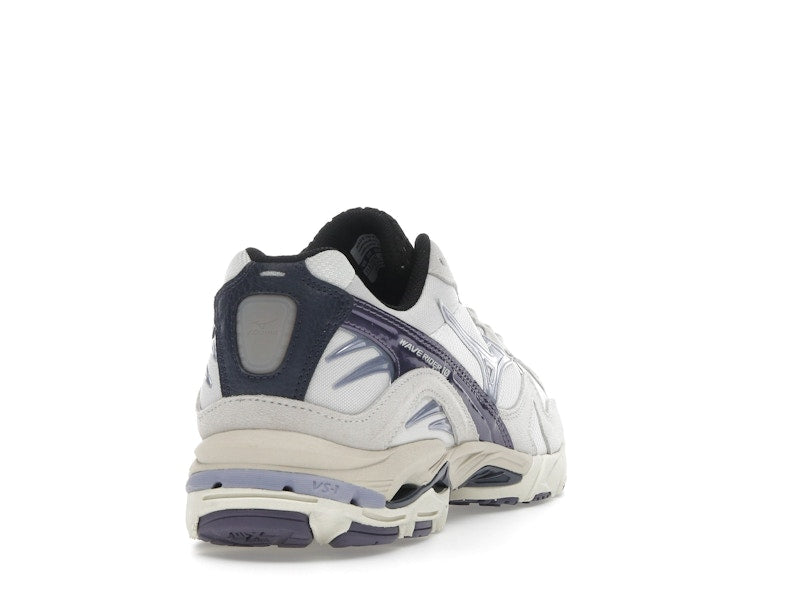 Mizuno Wave Rider 10 Yokai Snow White