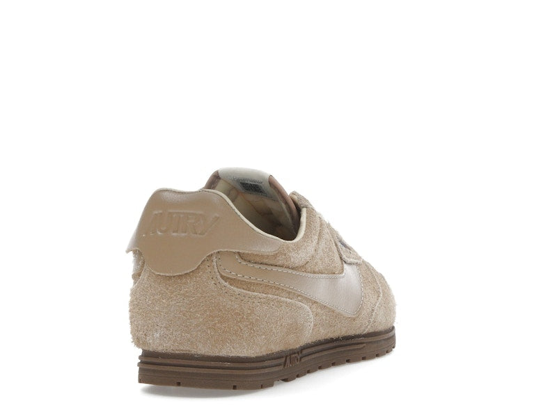 Autry Windspin Low Peanut (Women's)
