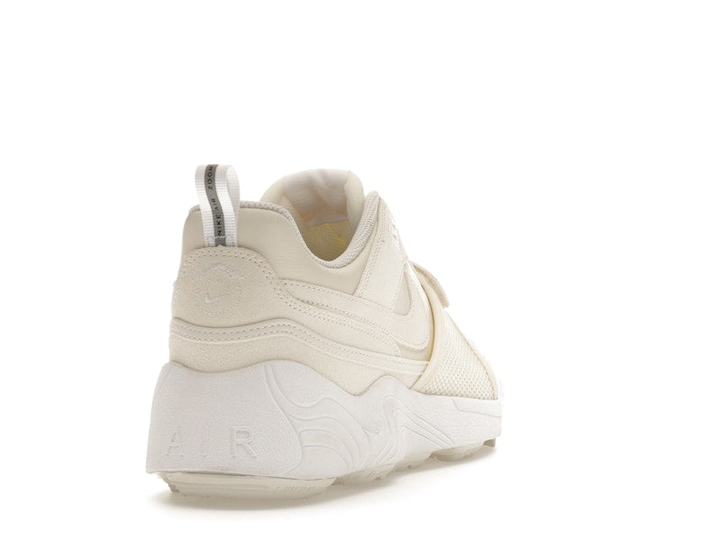 Nike Zoom Field Jaxx SP Travis Scott Sail
