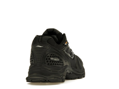 Saucony ProGrid Triumph 4 Gorpcore Black