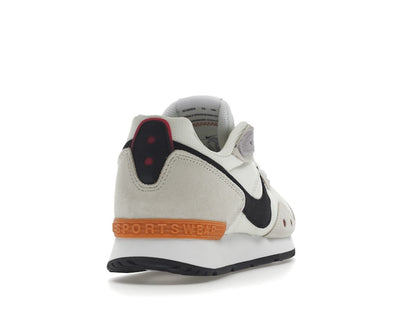 Nike Venture Runner Coconut Milk Light Curry (Women's)