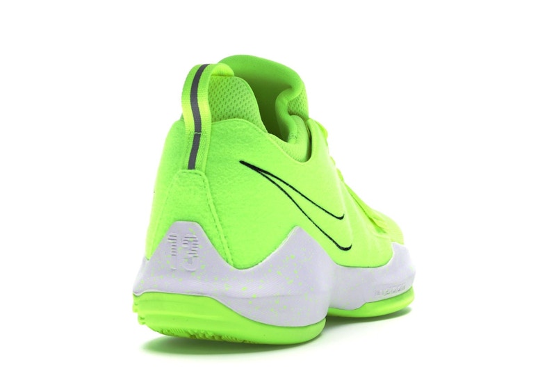 Nike PG 1 Volt
