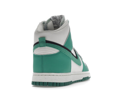 Nike Dunk High SE Stadium Green