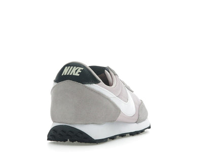 Nike Daybreak Barely Rose (Women's)