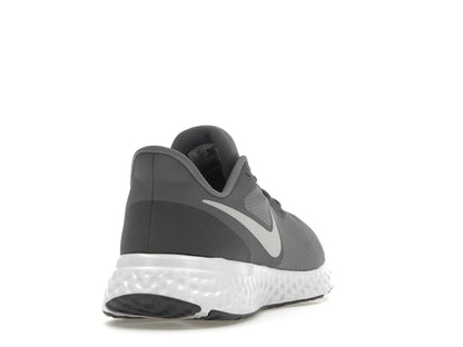 Nike Revolution 5 Cool Grey