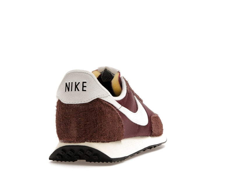 Nike Waffle Trainer 2 Burgundy Crush