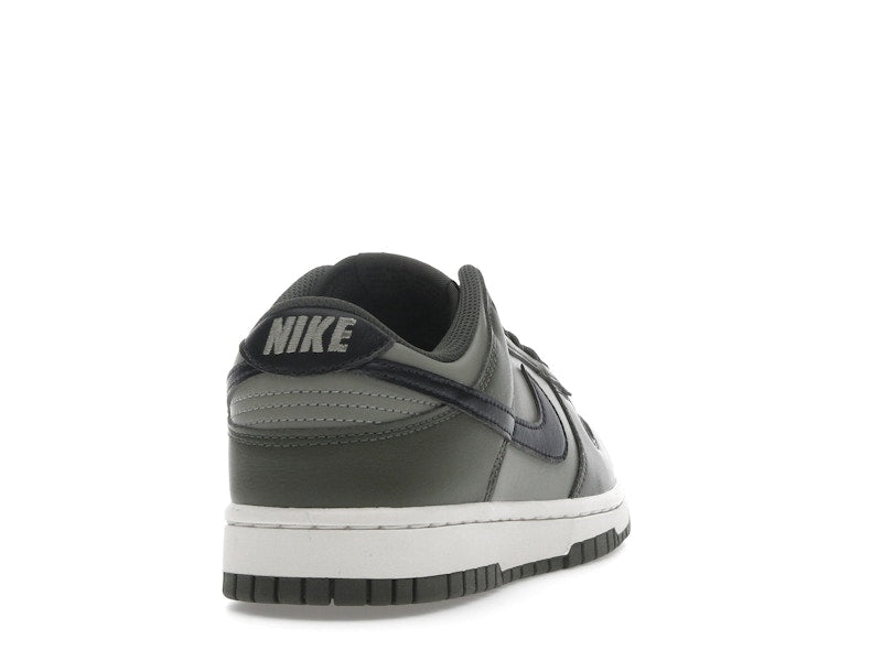 Nike Dunk Low Retro Light Army Cargo Khaki