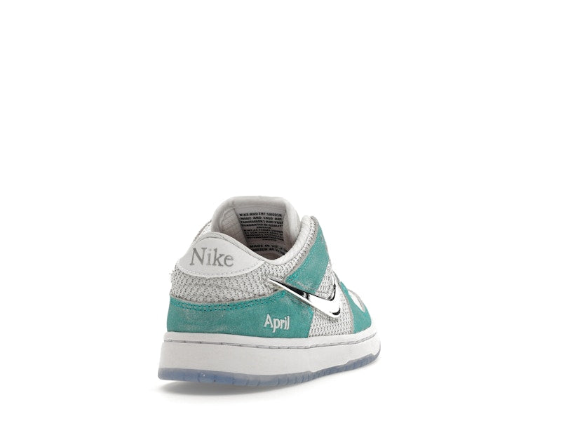 Nike SB Dunk Low April Skateboards (PS)