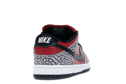Nike SB Dunk Low Supreme Red Cement (2012)