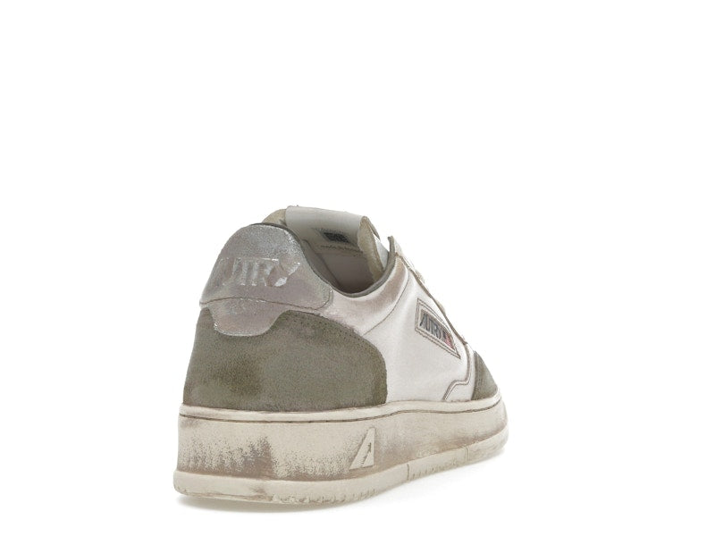 Autry Medalist Low Super Vintage White Silver Lizard