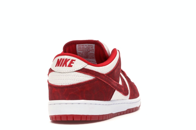 Nike SB Dunk Low Valentine's Day (2014)