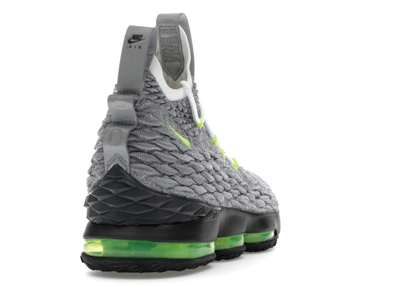Nike LeBron 15 Air Max 95