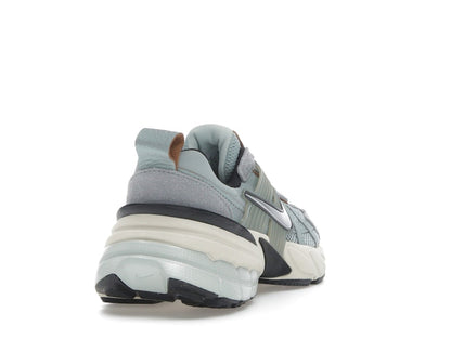 Nike V2K Run Light Pumic Black Chrome (Women's)
