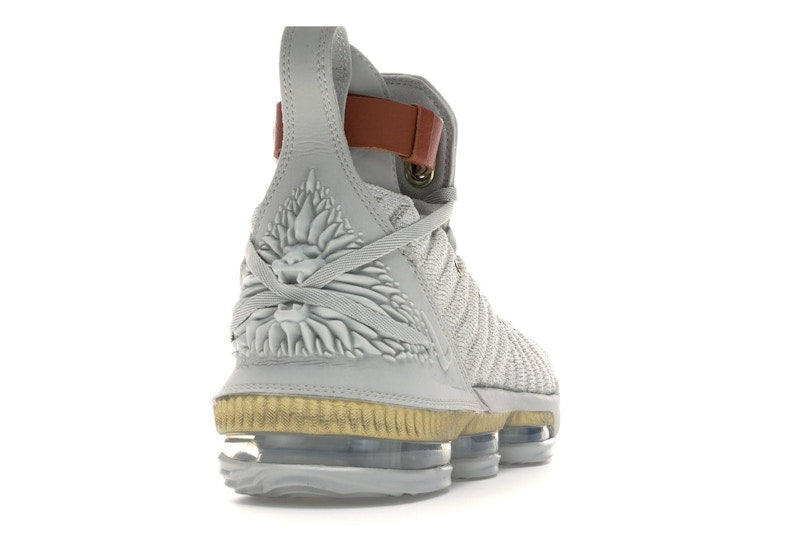 Nike LeBron 16 HFR (Women's)