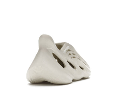 adidas Yeezy Foam RNNR Sand